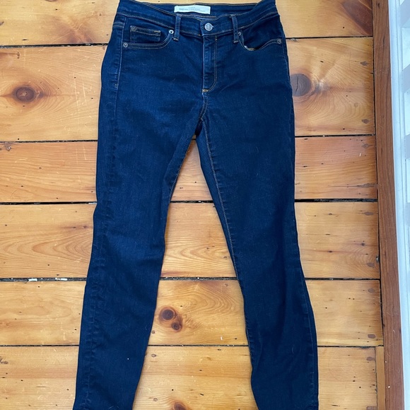 Banana Republic True Skinny blue Jean - size 27 - Picture 3 of 6